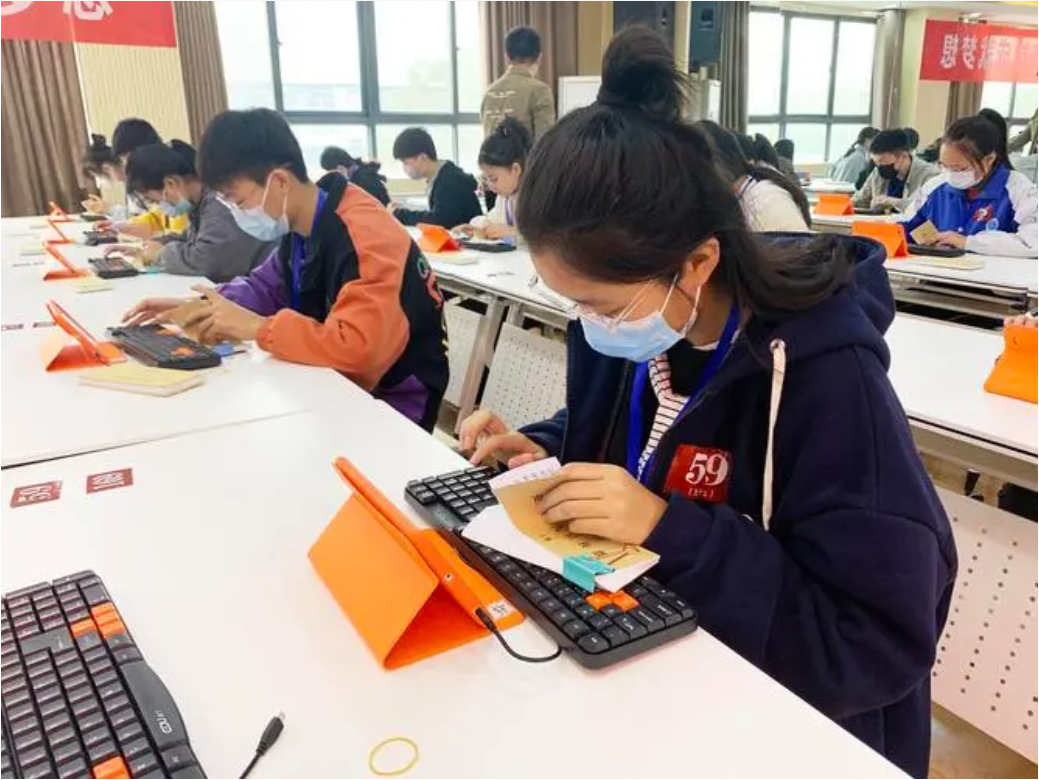 长沙股票配资：安全可靠，助您投资腾飞